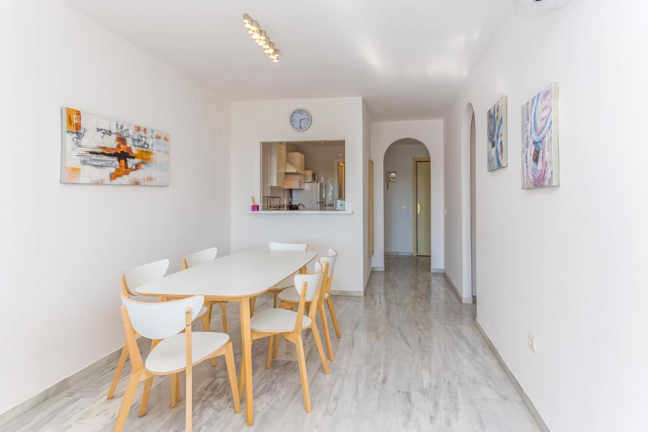 Gran Calahonda 2BR 2BA with terrace WIFI/AC/POOL Apartment Sitio de Calahonda Bagian luar foto